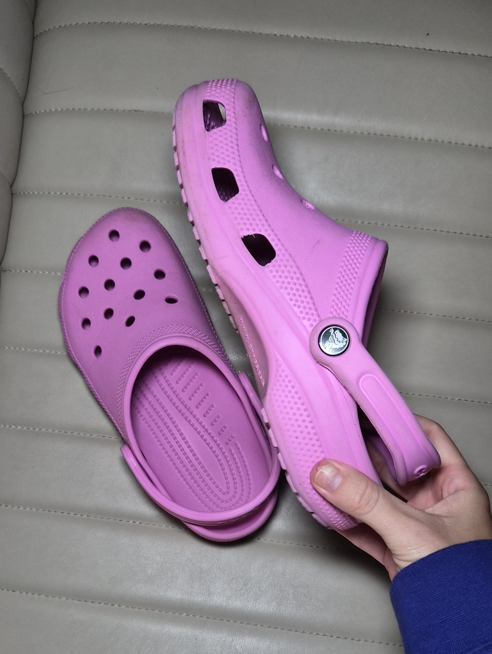 CROCS Kids Clogs in Bright Pink